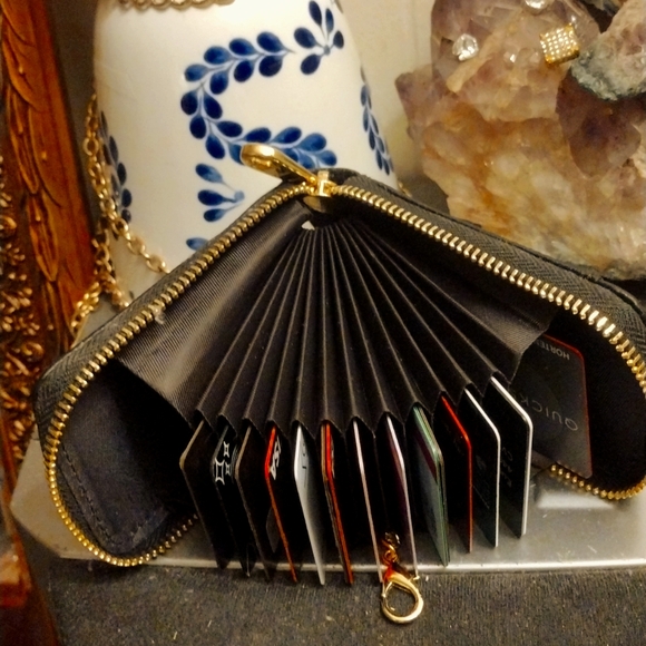 Leather with Gold Chain Card Wallet - Picture 3 of 7